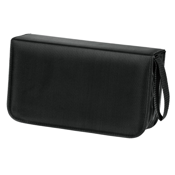 Hama H-33833 Nylon, Black сумка для CD (120 шт)33833 Hama H-33833 Nylon, Black сумка для CD (120 шт)33833Сумка для CD-дисков Hama H-33833 Nylon предназначена для хранения и переноски 120 компакт-дисков. Стильный аксессуар защитит диски от пыли и грязи, продлевая их срок службы. Hama H-33833 Nylon включает в себя 60 двухсторонних конвертов, имеет удобный ремешок для ношения и застегивается на молнию.