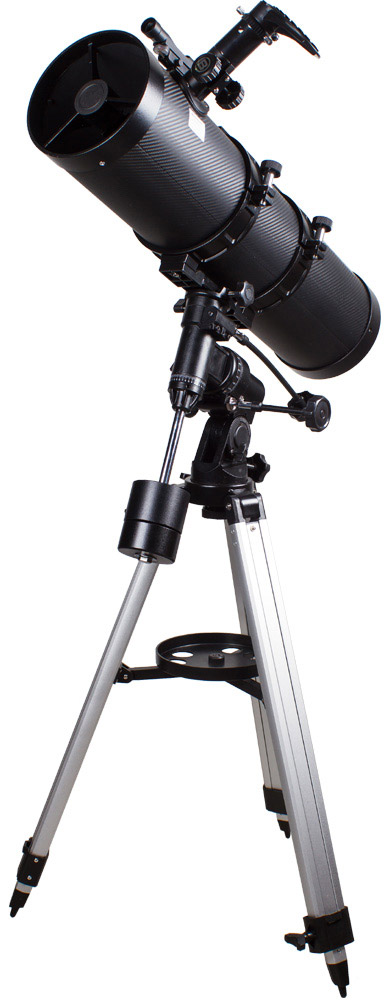 Bresser Pollux 150/1400 EQ2 телескоп26054 Bresser Pollux 150/1400 EQ2 телескоп26054Телескоп Bresser Pollux 150/1400 EQ2 – это рефлектор Ньютона, оснащенный встроенной линзой Барлоу. Поэтому при его большом фокусном расстоянии (1400 мм) длина трубы остается достаточно короткой и удобной для транспортировки. Телескоп можно смело назвать универсальным инструментом – благодаря апертуре в 150 мм, он собирает достаточное количество света, чтобы можно было наблюдать множество слабых объектов неба – туманностей, звездных скоплений и галактик. В то же время, с Bresser Pollux Вы также сможете наблюдать планеты Солнечной системы, яркие кометы и звезды до 13 звездной величины, в том числе двойные. Максимально полезное увеличение телескопа составляет 300 крат.\ Экваториальная монтировка EQ-2 позволяет быстро навести телескоп на интересующий небесный объект и сопровождать его суточное движение вращением ручки тонких движений. Устойчивая тренога, на которую устанавливается телескоп, имеет столик для принадлежностей для удобного расположения во время...