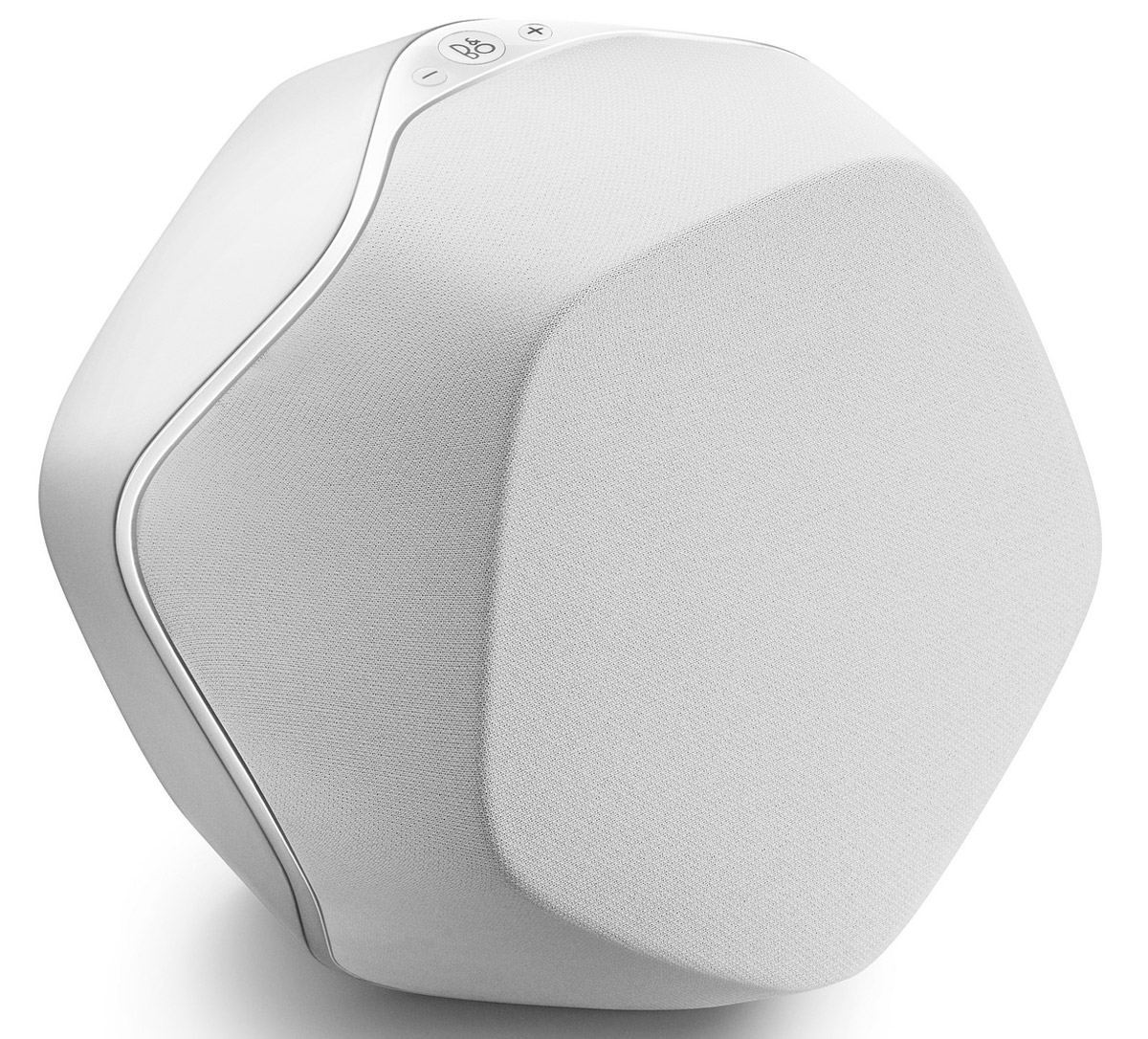 Bang & Olufsen BeoPlay S3, White портативная акустическая система1625325 Bang & Olufsen BeoPlay S3, White портативная акустическая система1625325Портативная акустическая система Bang & Olufsen BeoPlay S3 отлично подойдет для использования как дома, так и на улице. Стильный и изысканный дизайн был разработан Якобом Вагнером. Однако, звучание никак не уступает внешнему виду BeoPlay S3. Небольшой корпус скрывает два усилителя с пиковой мощностью 240 Вт. 4-дюймовый вуфер и 3,4- дюймовый твитер обеспечат безукоризненное звучание как басов, так и высоких и средних частот. Беспроводная технология Bluetooth позволит подключить Bang & Olufsen BeoPlay S3 к планшету, ноутбуку или смартфону с дальностью сигнала до 10 метров. А возможность одновременного подключения двух колонок к одному воспроизводящему устройству делает безупречным звучание BeoPlay S3 в просторном помещении или на улице. Bang & Olufsen BeoPlay S3 позволяет легко менять настройки в соответствии с определенным жанром, будь то рок, хип-хоп или классическая музыка. Добавьте басов или усильте высокие ноты - все зависит только от...
