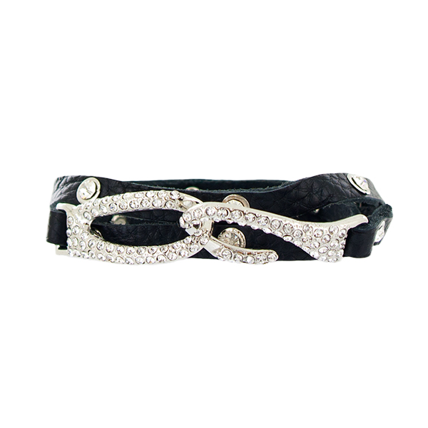 Браслет женский Taya, цвет: серебряный, черный. T-B-4274-BRAC-SL.BLACKT-B-4274-BRAC-SL.BLACK Браслет женский Taya, цвет: серебряный, черный. T-B-4274-BRAC-SL.BLACKT-B-4274-BRAC-SL.BLACKМодный браслет дополнит повседневный и праздничный образ, подчеркнув достоинства женской ручки.