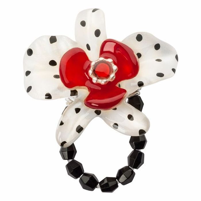 Кольцо Lalo Treasures G&G, цвет: золотистый, красный, черный. R6962mR6962m Кольцо Lalo Treasures G&G, цвет: золотистый, красный, черный. R6962mR6962mИзысканное кольцо оригинального дизайна Lalo Treasures изготовлено из ювелирной смолы ярких цветов. Изделие выполнено в виде утонченного цветка. Скругленные углы элемента идеально подходят для нежных женских пальцев - изящество и сама элегантность. Очень винтажно смотрится на руке. Кольцо Lalo подчеркнет вашу утонченность и изысканный вкус. Изделие регулируется по размеру.