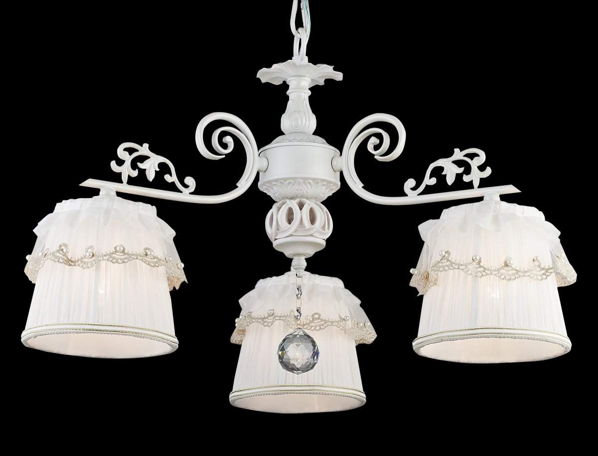 Люстра Natali Kovaltseva Tatiana 11385/3C Golden WhiteTATIANA 11385/3C GOLDEN WHITE Люстра Natali Kovaltseva Tatiana 11385/3C Golden WhiteTATIANA 11385/3C GOLDEN WHITEВ коллекциях NATALI KOVALTSEVA представлены разные стили – от классики до хайтека. Дизайн и технологическая составляющая продукции разрабатывается в R&D центре компании, который находится в г. Дюссельдорф, Германия. При производстве нашей продукции используются высококачественные и эксклюзивные материалы: хрусталь ASFOR, муранское стекло, перламутр, 24-каратное золото, бронза. Производство светильников соответствует стандарту системы менеджмента качества ISO 9001-2000. На всю продукцию ТМ Natali Kovaltseva распространяется гарантия.
