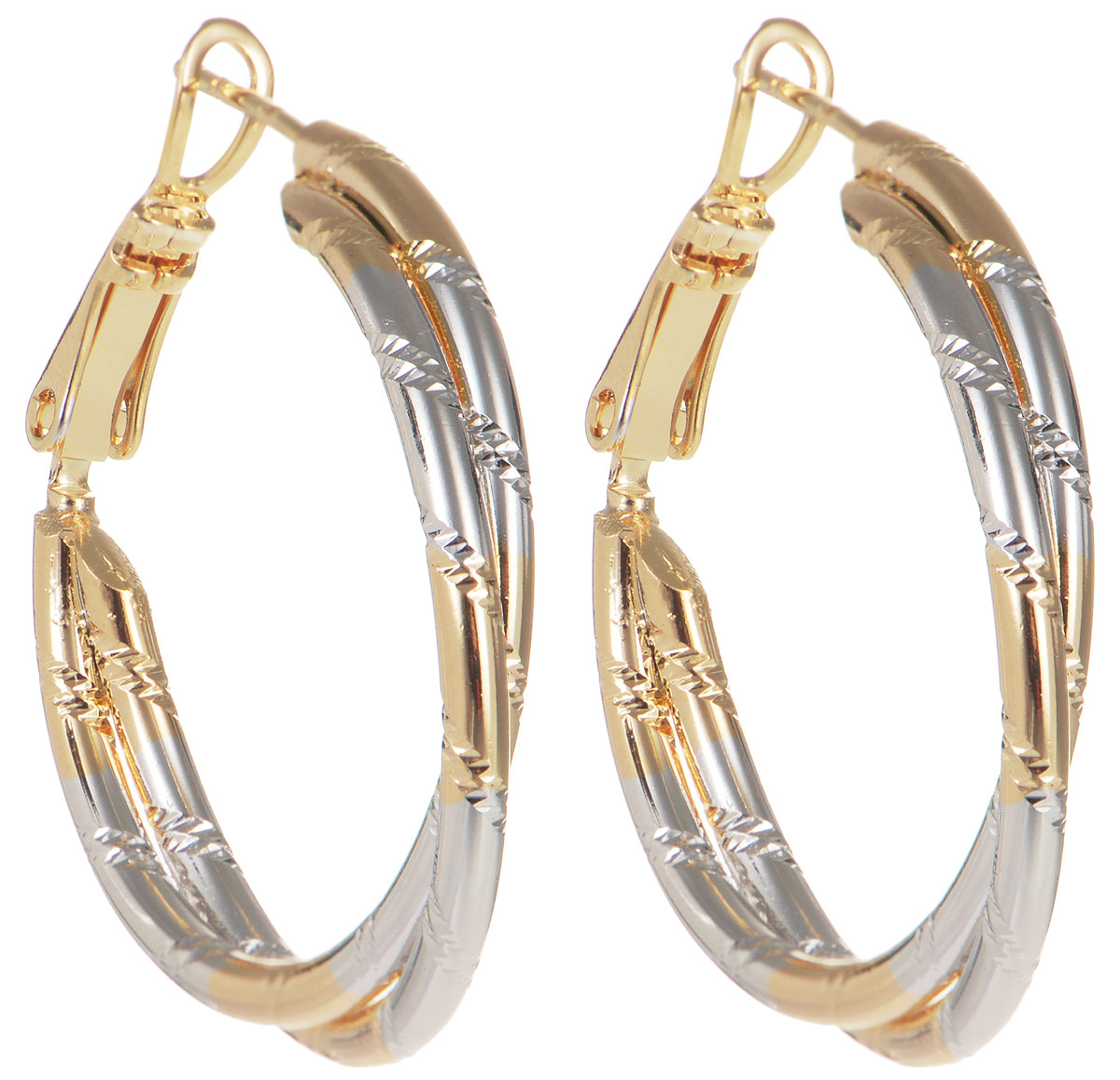 Серьги Taya, цвет: золотистый, серебристый. T-B-11644T-B-11644-EARR-GOLD Серьги Taya, цвет: золотистый, серебристый. T-B-11644T-B-11644-EARR-GOLDОригинальные серьги Taya выполнены из бижутерного сплава и оформлены интересным дизайном в виде колец. Застегиваются на застежку в виде булавки, что обеспечивает надежное удержание серьги. Такие серьги позволят вам с легкостью воплотить самую смелую фантазию и создать собственный, неповторимый образ.
