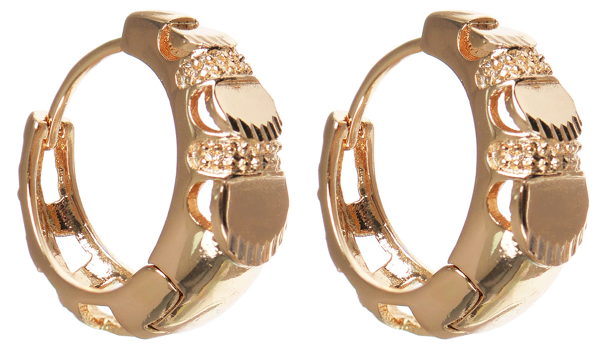 Серьги Taya, цвет: золотистый. T-B-11690T-B-11690-EARR-GOLD Серьги Taya, цвет: золотистый. T-B-11690T-B-11690-EARR-GOLDМодные позолоченные серьги Taya изготовлены из бижутерного сплава и оформлены интересным дизайном. застегивается изделие с помощью замка- конго. Оригинальные серьги внесут изюминку, как в повседневный, так и в выходной образ и позволят выделиться среди окружающих.