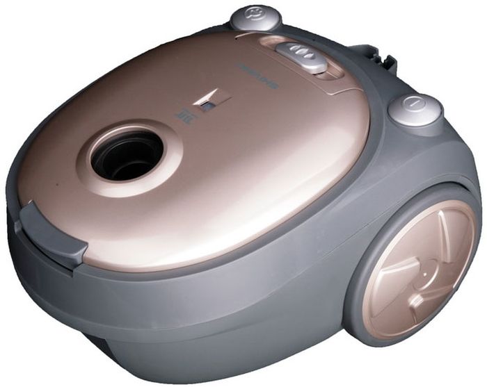 Shivaki SVC-1438GLD, Beige пылесосSVC-1438GLD Shivaki SVC-1438GLD, Beige пылесосSVC-1438GLDПылесос Shivaki SVC-1438GLD мощностью 1400Вт и c мешком для сбора пыли. Прибор имеет 4-х ступенчатую систему фильтрации и обеспечит деликатную и тщательную уборку. Пылесос оснащен регулятором мощности на корпусе, с возможностью вертикальной парковки.