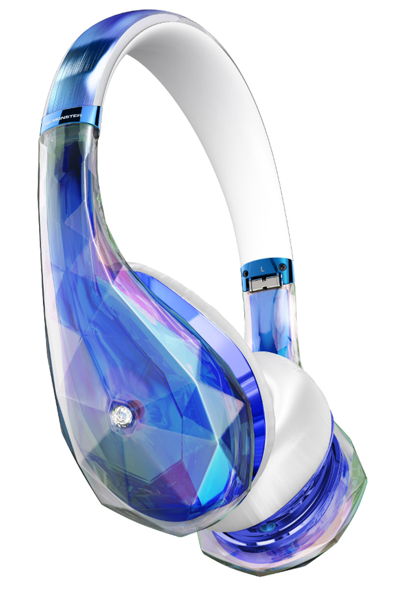 Monster DiamondZ, Clear Blue наушники137028-00 Monster DiamondZ, Clear Blue наушники137028-00Наушники Diamondz созданы как объект высокой моды, спроектированы с неограниченной фантазией и с использованием только лучших материалов. Когда вы слушаете Diamondz, Вы слушаете музыку, как не слышали никогда раньше. Для звука высокой четкости нужны особая технология динамиков и качественные материалы. Только таким образом можно получить качество звука, заявленное в наушниках Diamondz. Технология Diamondz не использует схемы усиления или шумоподавления, которые добавляют непредусмотренные композицией частоты и краски звука, поэтому вы слышите музыку во всей ее аутентичности и бескомпромиссности. Громкий, захватывающий бас, волнующие точные средние и сверкающие высокие частоты. Представьте себе самую яркую и убедительную музыкальную систему, которую вы когда-либо слышали. А теперь представьте, что вы используете ее в качестве наушников. Для высокопроизводительных наушников очень важно удобство. Чтобы бас звучал экстремально чисто и интенсивно, плотные пенные амбушюры...