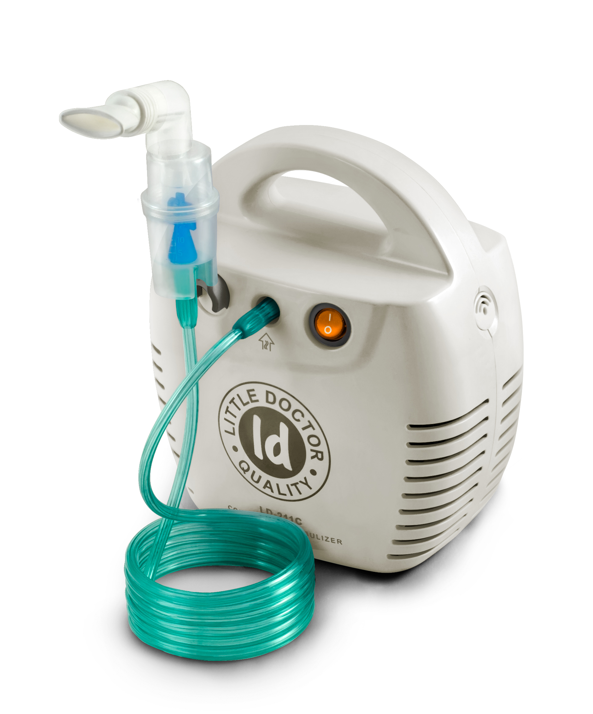 Little Doctor Ингалятор компрессорный LD-211 белый0001479 Little Doctor Ингалятор компрессорный LD-211 белый0001479Компрессорный ингалятор LD-211C разработан для лечения заболеваний дыхательный путей и легких. Его легко использовать и в лечебных учреждениях, и в домашних условиях. Модель имеет два цветовых варианта: белый и желтый. При вдохе ингалятор активируется, и его специальная конструкция позволяет получить поток воздуха с высокой концентрацией аэрозоля. При выдохе потери аэрозоля незначительны, что делает процедуру ингаляции качественной и эффективной. Малошумный ингалятор LD-211C отличает возможность использования для ингаляции различных лекарственных средств и их низкий остаточный объем. Благодаря наличию в комплекте прозрачной пластиковой коробки прибор удобно хранить и переносить. В комплекте с прибором так же поставляются взрослая и детская маски и насадки для носа. Это позволяет проводить ингаляции всем членам семьи. Ингалятор рассчитан на 20 минут беспрерывной работы. Комплект поставки: Компрессор - 1 шт. Небулайзер (муфта, отбойник, верхняя и нижняя часть небулайзера) Отбойник - 1...