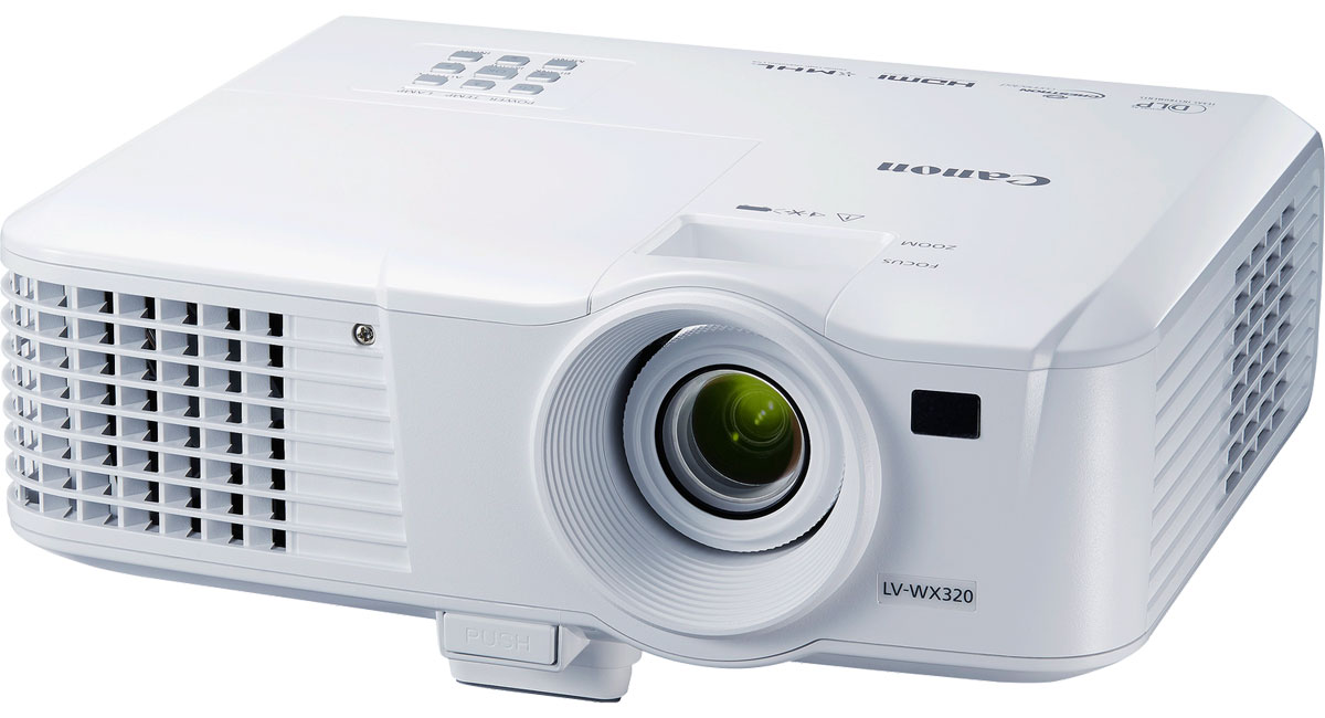 Canon LV-WX320 мультимедийный проектор0908C003 Canon LV-WX320 мультимедийный проектор0908C003Canon LV-WX320 - портативный проектор WXGA обеспечивает яркие, высококачественные изображения и отличается исключительной компактностью и легкостью. Совместимость с HDMI и MHL, а также наличие сетевого порта обеспечивают оптимальное соотношение цены и качества. Данная модель станет идеальным выбором для организаций, которые ищут недорогой портативный проектор высокого качества. Оцените невероятно четкие и резкие широкоформатные изображения благодаря базовому разрешению WXGA (1280 x 800 пикселей) и соотношению сторон 16:10. Неизменные яркость цветов и насыщенность оттенков черного достигаются благодаря яркости проектора 3200 люмен и коэффициенту контрастности 10 000:1. Обеспечьте геометрическую точность изображений благодаря коррекции вертикальных и горизонтальных трапецеидальных искажений на +/- 30°. Для увеличения удобства использования ручной зум 1,1x позволяет выполнять четкое и точное проецирование даже в ограниченных пространствах. А в...