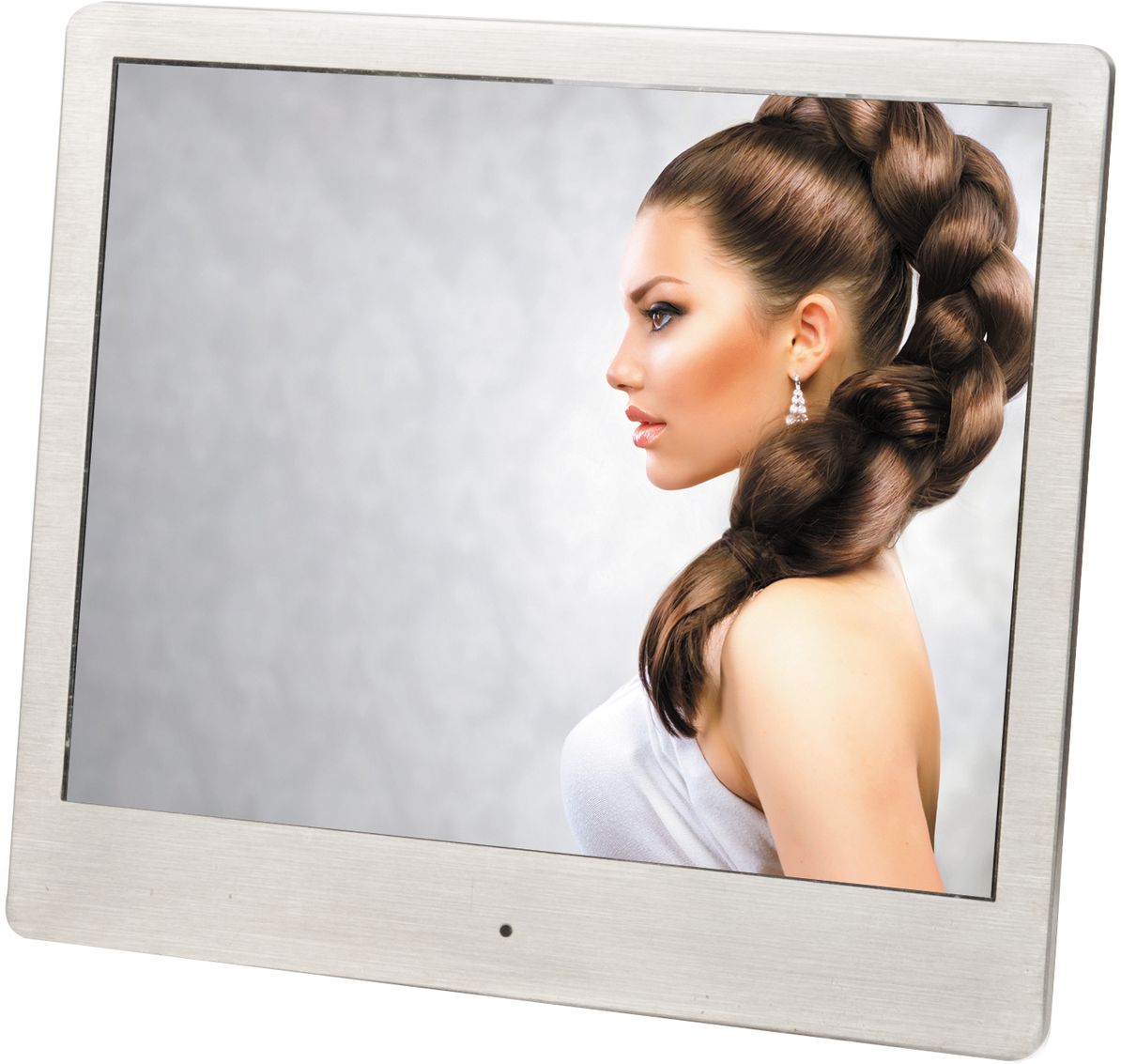 Ritmix RDF-880, Silver цифровая фоторамкаRDF-880 Ritmix RDF-880, Silver цифровая фоторамкаRDF-880Ritmix RDF-880 – это цифровая фоторамка в тонком металлическом корпусе, позволяющая демонстрировать изображения различных форматов без использования компьютера, а также воспроизводить мультимедийные файлы. Устройство оснащено дисплеем высокого разрешения с диагональю 8 дюймов.