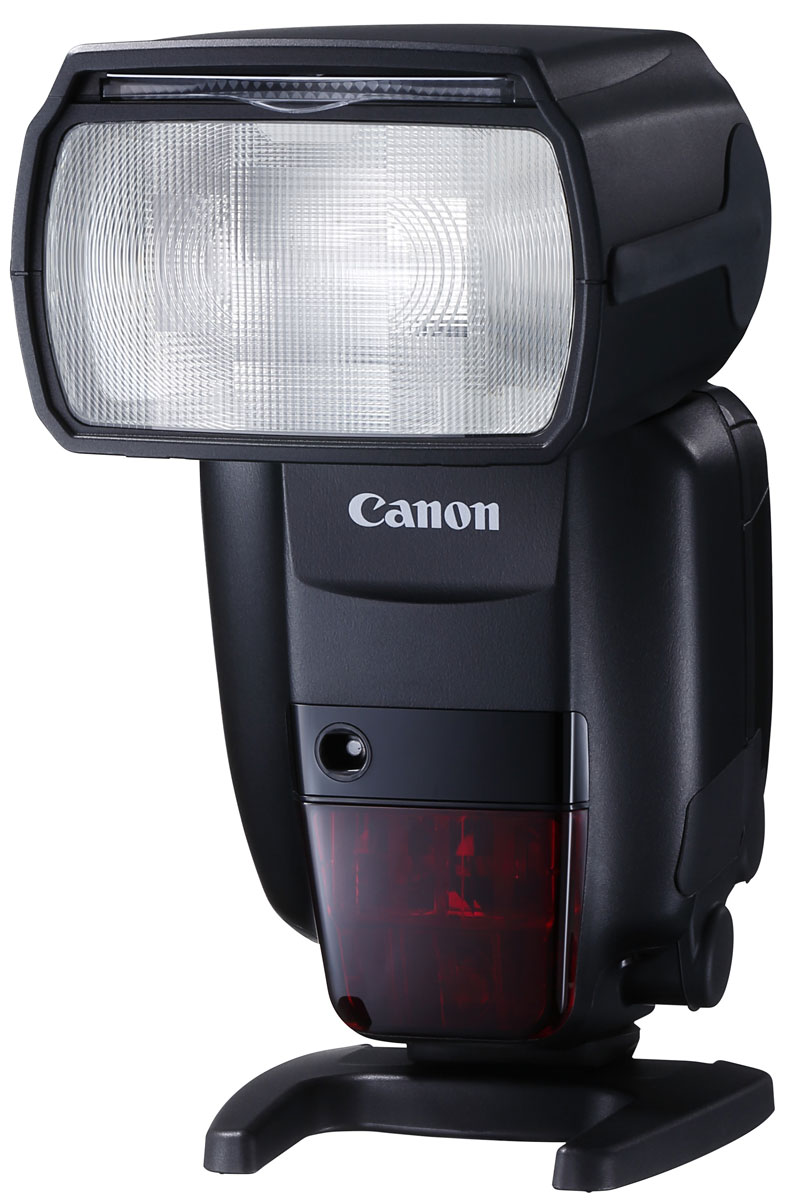 Canon Speedlite 600EX II-RT вспышка1177C003 Canon Speedlite 600EX II-RT вспышка1177C003Вспышка Speedlite 600EX II-RT разработана для скоростной съемки даже в самых сложных условиях. Она обеспечивает полный контроль над освещением, ее можно использовать отдельно от камеры или установить на горячий башмак камеры. Вспышка Speedlite 600EX II-RT — идеальный аксессуар для камеры EOS-1D X Mark II — обеспечит непревзойденные результаты. Время непрерывного срабатывания вспышки увеличено на 50% в сравнении со вспышкой Speedlite 600EX-RT, а с аккумулятором CP-E4N можно выполнять еще более продолжительную съемку. Улучшенный алгоритм управления вспышкой предотвращает перегрев, а функция Quick Flash позволяет не пропустить важный момент, гарантируя срабатывание вспышки Speedlite 600EX II-RT даже при неполной перезарядке. Зум и головка вспышки обеспечивают соответствие покрытия вспышки используемому для съемки объективу и дают возможность свету вспышки отражаться от стен и потолка для получения более естественного результата. Вспышка Speedlite...