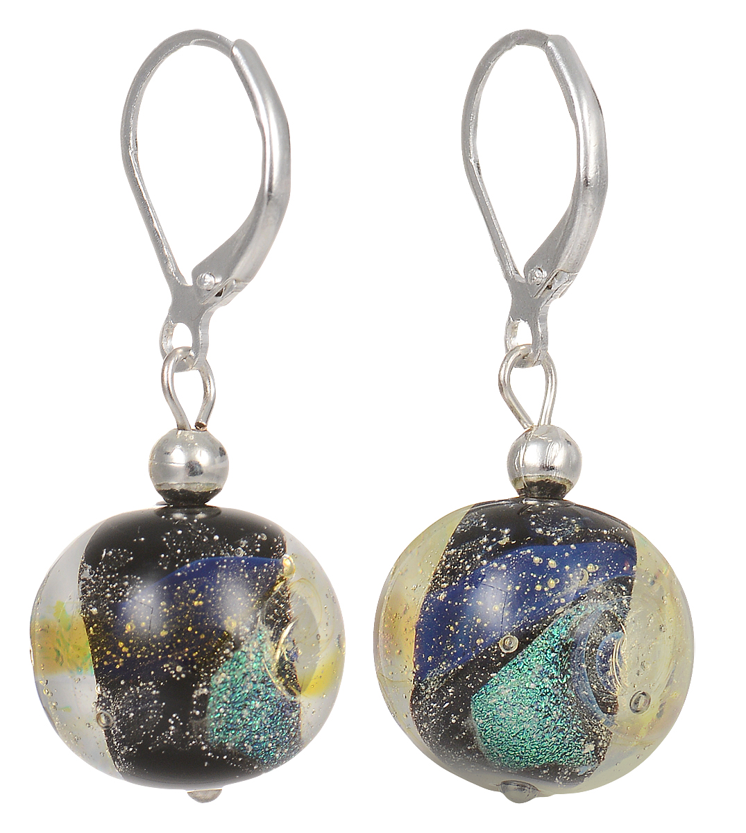 Серьги с подвесками Lampwork Сфера космоса, цвет: желтый, фиолетовый, зеленый. Ручная авторская работа. ER501ER501 Серьги с подвесками Lampwork Сфера космоса, цвет: желтый, фиолетовый, зеленый. Ручная авторская работа. ER501ER501Ручная работа. Автор Ольга Букина. Это изделие не оставит вас равнодушной, благодаря своему дизайну. Великолепные серьги, изготовленные из стекла и металла, прекрасно дополнят ваш образ. Декоративный элемент выполнен из стекла в виде шара из прозрачного стекла с объемным узором внутри. Такие серьги идеально подчеркнут ваш неповторимый стиль и добавят женственности и элегантности. Изделие оснащено удобной застежкой-скобой, которая удобна в эксплуатации и не доставляет каких-либо неудобств. Каждое украшение выполнено вручную и потому уникально.