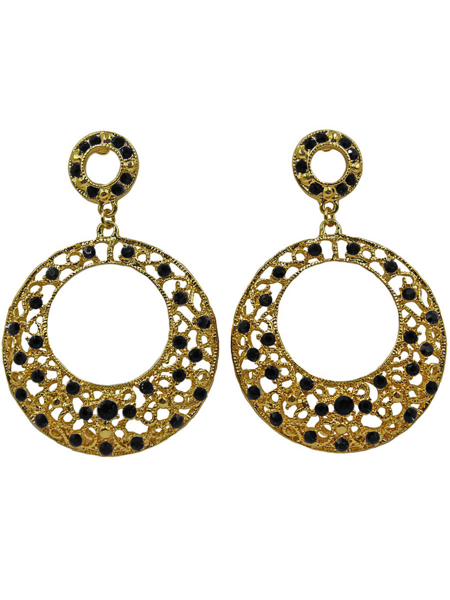 Серьги Taya, цвет: золотистый, черный. T-B-11260-EARR-GL.BLACKT-B-11260-EARR-GL.BLACK Серьги Taya, цвет: золотистый, черный. T-B-11260-EARR-GL.BLACKT-B-11260-EARR-GL.BLACKСерьги-гвоздики с заглушкой металл-пластик. Видные серьги-кольца. Такое украшение никогда не выйдет из моды. Черные кристаллы для придания загадочности и необычности. Размеры: длина серьги 6,5 см, диаметр верхнего кольца 1,3 см, нижнего 4,3 см.