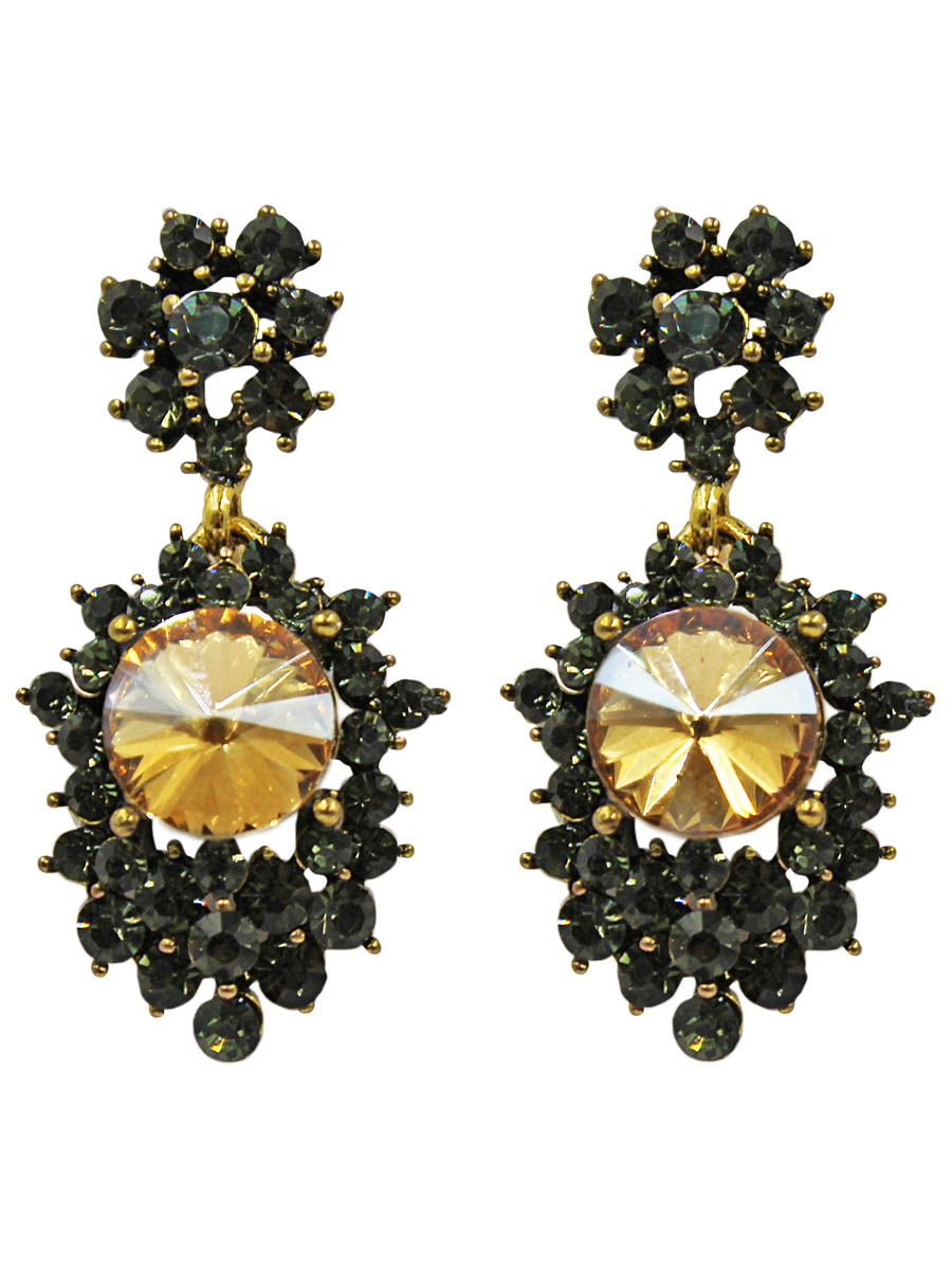 Серьги Taya, цвет: шампань. T-B-11365-EARR-CHAMPAGNET-B-11365-EARR-CHAMPAGNE Серьги Taya, цвет: шампань. T-B-11365-EARR-CHAMPAGNET-B-11365-EARR-CHAMPAGNEСерьги-гвоздики с заглушкой металл-пластик. Состоят из двух подвижно соединенных частей. Верхняя -цветок с серо-зелеными стразами, нижняя - крупный кристалл цвета шампанского в окружении таких же страз. Цвет изделия может отличаться от цвета на фотография Размеры: длина серьги 4,0 см, ширина 1,5 см.