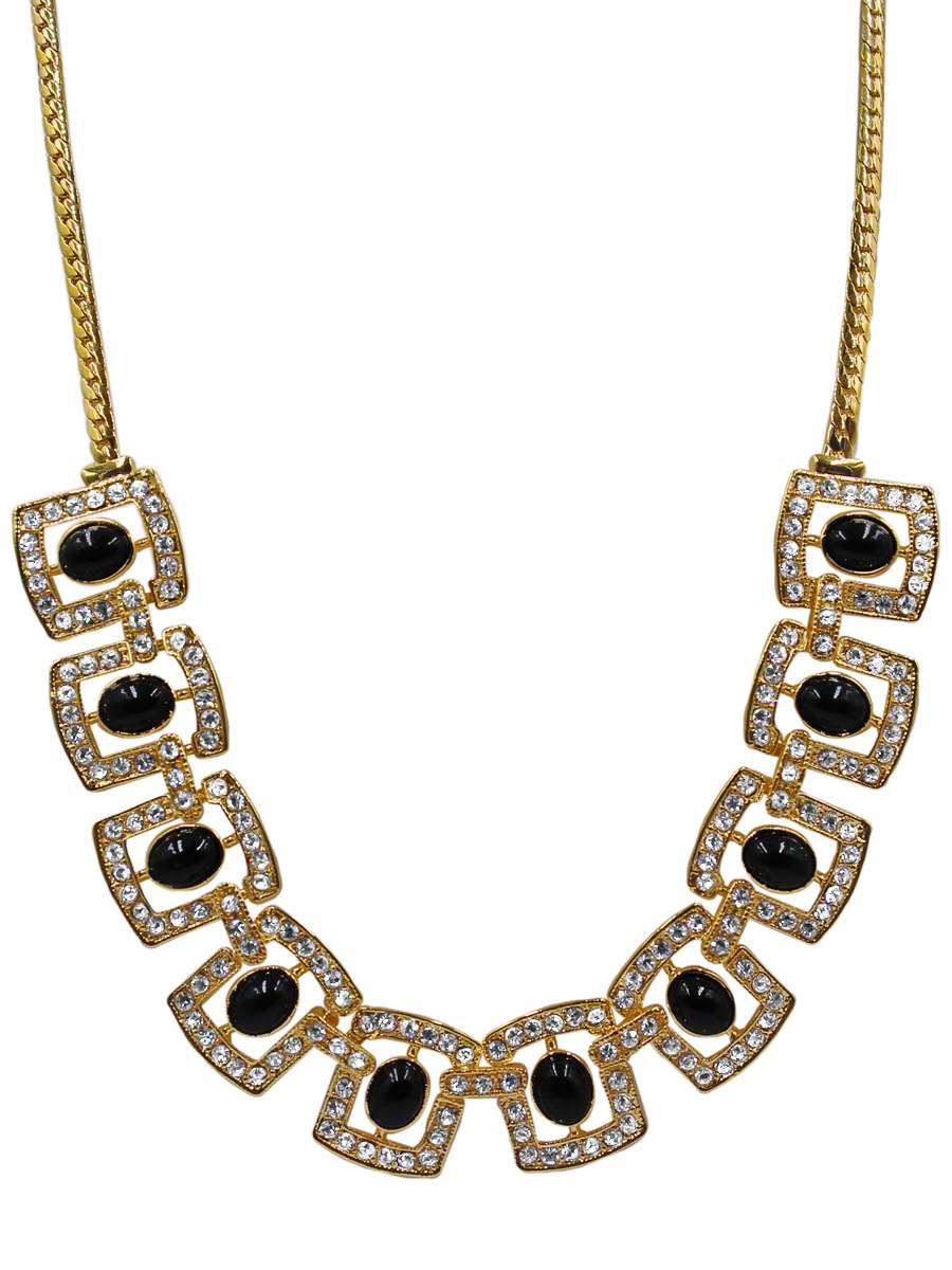 Колье Taya, цвет: золотистый, черный. T-B-11429-NECK-GL.BLACKT-B-11429-NECK-GL.BLACK Колье Taya, цвет: золотистый, черный. T-B-11429-NECK-GL.BLACKT-B-11429-NECK-GL.BLACKКолье из некрупных немного искривленных прямоугольников. В центре каждого черный матовый графитовый кристалл. Скреплены детали золотыми скобами. Украшение покрыто мельчайшими стразами. Размеры: длина 48 см + 7 см удлинение, центральная часть 18*2 см