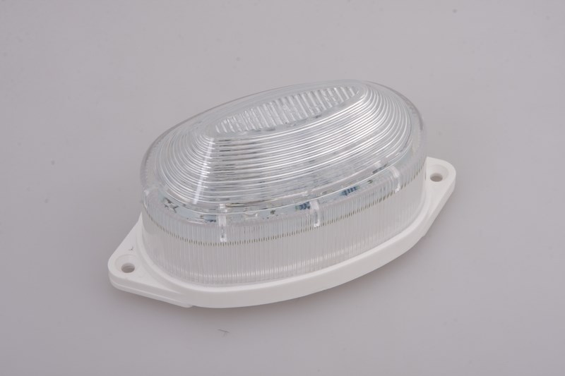Лампа-строб Neon-Night, накладная, 30 LED, цвет: синий415-113 Лампа-строб Neon-Night, накладная, 30 LED, цвет: синий415-113Строб-лампы пользуются большой популярностью в декоративной осветительной рекламе. Яркие вспышки хорошо привлекают внимание, как на больших, так и на малых расстояниях. Использование новейших светодиодных технологий позволяет увеличить ресурс ламп и в течении многих лет выполнять свою функцию. В корпусе лампы размещены крепежные отверстия, что позволяет установить лампу на любую поверхность. Строб гораздо сильнее и быстрее привлекает внимание, чем другие источники света и применяют его чаще всего в развлекательных целях. Грамотное использование таких ламп может сделать любую наружную рекламу очень эффектной.