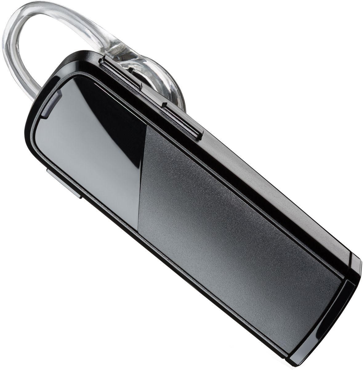 Plantronics Explorer 80, Black Bluetooth-гарнитураExplorer 80 Plantronics Explorer 80, Black Bluetooth-гарнитураExplorer 80Разговаривайте по телефону в режиме hands-free без подзарядки до 11 часов. Компактная и удобная гарнитура одинаково проста в настройке и использовании. Легкость настройки и подготовки к работе: просто включите свою новую гарнитуру Explorer 80, и смартфон сразу распознает ее для сопряжения. Выберите предпочтительный язык, чтобы прослушивать важные голосовые уведомления об уровне заряда аккумулятора и состоянии подключения. Когда вы совершите несколько вызовов и воспользуетесь функциями голосовой навигации, вы будете удивлены, почему вы не начались пользоваться возможностями устройств hands-free раньше. Благодаря гарнитуре Explorer 80 вы не упустите ни единого слова. Поддержка времени работы в режиме разговора до 11 часов без подзарядки позволит вам всегда оставаться на связи и быть готовым к совершению и приему вызовов. Благодаря поддержке режима гибернации DeepSleep заряд аккумулятора гарнитуры будет сохраняться дольше, даже если вы забудете отключить...