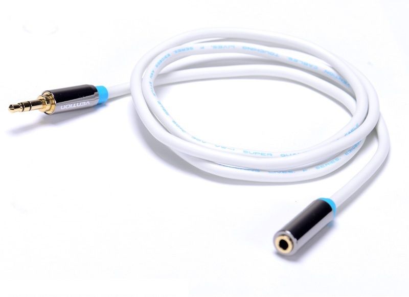 Vention Jack 3,5 mm-Jack 3,5 mm, White кабель-удлинительVAA-380-W100 Vention Jack 3,5 mm-Jack 3,5 mm, White кабель-удлинительVAA-380-W100Кабель Vention Jack 3,5 mm предназначен для передачи аналоговых стереозвуковых сигналов между аудио, аудио-видео и (или) компьютерными устройствами или их компонентами. Вы можете подключить компьютер (ноутбук), MP3-плеер или смартфон, к, например, гарнитуре, активным акустическим системам и прочей мультимедийной технике. Экранирование кабеля позволяет защитить сигнал при передаче от влияния внешних полей, способных создать помехи. Продукция соответствует следующим сертификатам: RoHS, CE, FCC, TIA, ISO Сечение жилы: 26 AWG