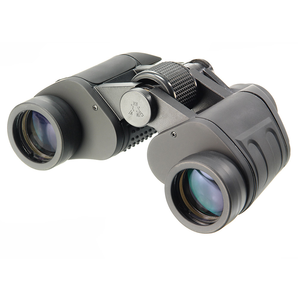 Бинокль Veber Classic, цвет: черный, БПШЦ 7x35 VRWA10976 Бинокль Veber Classic, цвет: черный, БПШЦ 7x35 VRWA10976Классический «военно-полевой» бинокль. Широкий угол, малые размеры и вес. Металлический корпус, трудноистираемое оптическое покрытие и повышенная стойкость к ударам. Светосильный. Работает в ближних сумерках. Удобно использовать в перчатках, полужесткий кейс. ОПИСАНИЕ Бинокль имеет классические «военные» характеристики. Широкое поле зрения позволяет легко обнаружить цель, а благодаря небольшому весу и размеру прибора объект наблюдения комфортно «вести», ни на секунду не упуская его из вида. Бинокль Veber Classic БПШЦ 7x35 имеет металлический обрезиненный корпус и трудноистираемое оптическое покрытие объективов и окуляров. Благодаря небольшому выносу объективов от корпуса, данная модель менее всего подвержена повреждениям (разъюстировке) от случайных ударов. Особенности Широкое поле зрения Небольшой вес и габариты Ударопрочность Призмы Porro Металлический корпус Многослойное, трудностираемое просветляющее покрытие объективов...