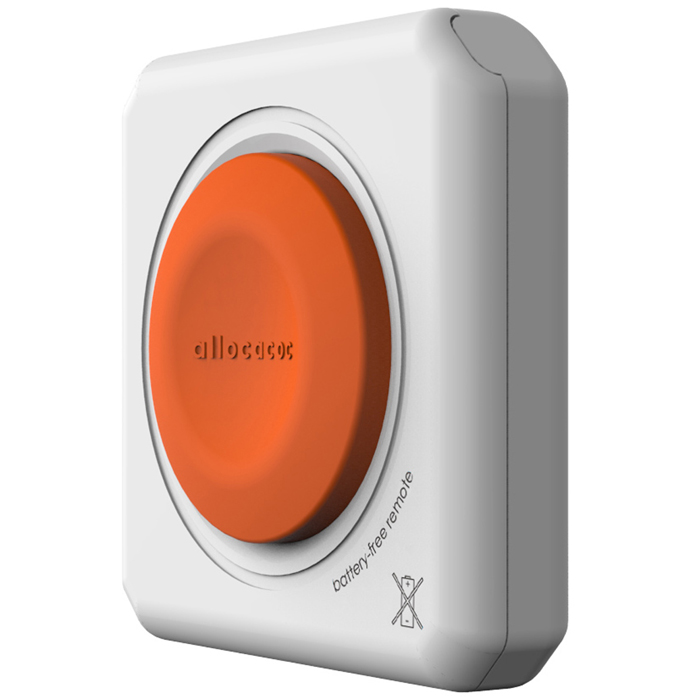 Allocacoc Power Remote, White пульт управления1500/REMOTE Allocacoc Power Remote, White пульт управления1500/REMOTEПульт ДУ Allocacoc Power Remote имеет одну большую кнопку. Клейкая лента многоразового применения позволяет установить его на видном и легкодоступном месте, так что он никогда не потеряется. Кроме того модульная конструкция позволяет соединить пульт с несколькими разветвителями PowerCube и наоборот, чтобы создать такую систему, которая будет полностью отвечать вашим потребностям. Что может быть лучше пульта с батарейками? Пульт без батареек! Allocacoc Power Remote освобождает вас в необходимости постоянно покупать батарейки, а также делает мир более экологичным. PowerRemote может быть приклеен к любой гладкой поверхности, не оставляет следов на поверхности. Просто протрите клейкие ленты влажной салфеткой, и они восстановят свои свойства. Если по какой -то причине синхронизация потеряна, двойное нажатие включит либо выключит все подсоединенные устройства.