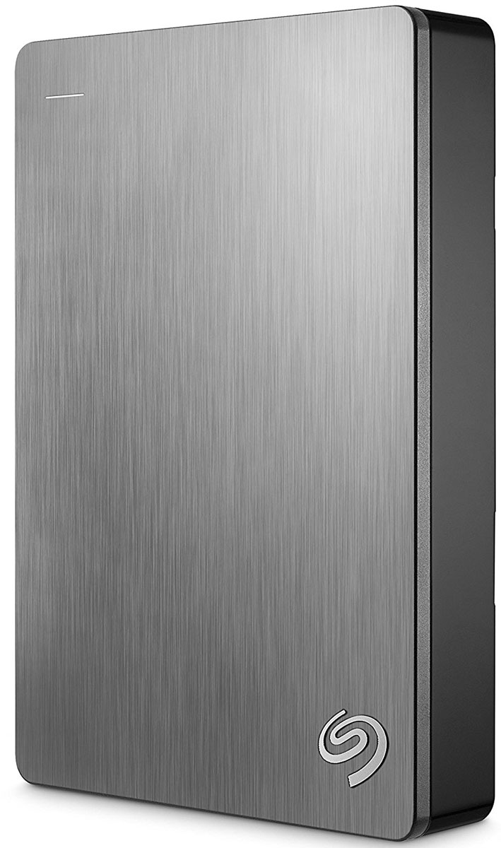 Seagate Backup Plus Portable 5TB USB 3.0, Silver внешний жесткий диск (STDR5000201)STDR5000201 Seagate Backup Plus Portable 5TB USB 3.0, Silver внешний жесткий диск (STDR5000201)STDR5000201Внешний жесткий диск сочетает в себе мобильность переносного устройства и высокую емкость жесткого диска для настольных ПК. На этом диске с обтекаемым металлическим корпусом можно хранить до 5ТБ данных - вдвое больше, чем на 2.5-дюймовых портативных дисках. Ваши фильмы, музыка и фотографии всегда будут с вами - где бы вы ни находились. Поддержка интерфейса USB 3.0 для высокоскоростной передачи данных позволяет мгновенно подключиться к настольному ПК без дополнительного блока питания. Установите предварительно загруженный драйвер NTFS для Маc и используйте этот диск сразу в двух ОС - Windows и Маc - без переформатирования. Программное обеспечение Seagate Dashboard позволяет сохранять резервные копии данных с локальных компьютеров, мобильных устройств, облачных хранилищ и социальных сетей. Создать резервную копию и защитить файлы - проще простого. Достаточно лишь нажать на кнопку. Портативный диск Backup Plus также поддерживает автоматическое...