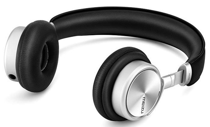 Meizu HD-50, Silver Black наушники874004Y0097 Meizu HD-50, Silver Black наушники874004Y0097Для своей первой Hi-Fi гарнитуры HD-50 компания Meizu использовала металл, который применяется при создании флагманских смартфонов. Сочетание текстур алюминия и мягкой искусственной кожи делает гарнитуру приятной в использовании, а классические цветовые варианты – черный и белый, подойдут всем. В основе философии дизайна гарнитуры HD-50 лежит универсальность. Амбушюры наушников подходят людям с разной формой ушных раковин. Уникальный дизайн с перекрестной осевой системой позволяет добиться оптимального положения ушной чашки по трем осям, углы вращения которых составляют 135°, 95° и 15°. Теперь вам не придется испытывать неудобство при использовании гарнитуры. Высокоточная технология производства. Чтобы сделать наушники более крепкими, Meizu используют высокоточные технологии и процессы порошковой металлургии. Металлический порошок спекается при постоянно высокой температуре и под высоким давлением, чтобы получить ушные чашки и оси вращения, ...