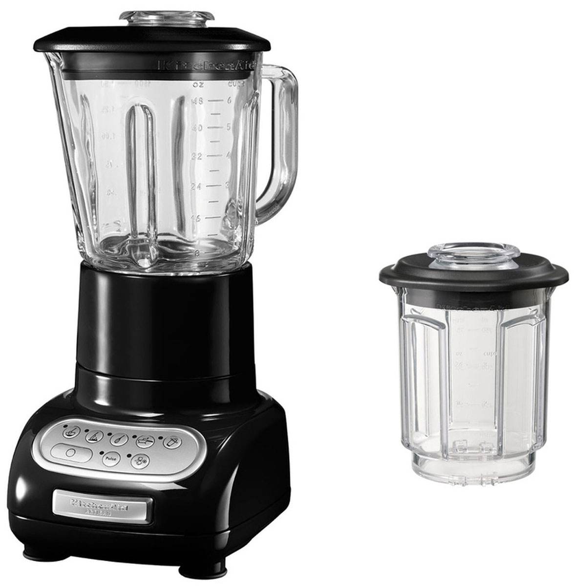 KitchenAid ARTISAN 5KSB5553EOB, Black блендер5KSB5553EOB KitchenAid ARTISAN 5KSB5553EOB, Black блендер5KSB5553EOBСтационарный блендер Kitchen Aid ARTISAN обладает массой достоинств, позволяющих ему работать безопасно и эффективно. Благодаря наличию 5 скоростей он может перемешивать и смешивать ингредиенты, измельчать их и превращать в пюре. Помимо основных функций в нем предусмотрен импульсный режим, делающий возможным контроль степени готовности блюда и режим дробления льда. Таким образом, выбирая данный блендер в помощники, вы сможете: Мелко нашинковать фрукты и овощи, приготовить из них пюре и крем-супы, например, для детского питания; Сделать мясное пюре или салат для сэндвичей; домашний сыр, рикотту или сырную массу; Создать вкуснейшие подливки, приправы для салатов, пасты и соусы; Тщательно перемешать ингредиенты для теста, взбить крем, мусс или желе; Измельчить лед, замороженные фрукты и орехи; Приготовить коктейли со льдом, напитки на основе замороженного концентрата, йогурта, мороженого, шербета. С поставленными задачами стационарный...