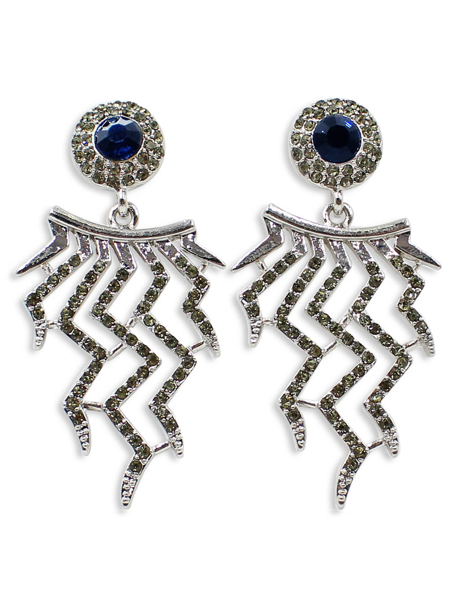 Серьги Taya, цвет: хематит. T-B-12453T-B-12453-EARR-HEMATITE Серьги Taya, цвет: хематит. T-B-12453T-B-12453-EARR-HEMATITEСерьги-гвоздики с заглушкой металл-пластик изготовлены из гипоаллергенного бижутерного сплава. Танцующие серьги с подвесками-молниями имеют немного заостренные кончики. Модель выполнена с круглым верхом, который оформлен большим камнем с обрамлением из страз.
