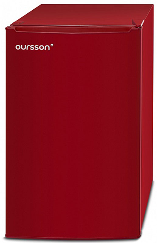 Oursson RF1005/RD холодильникRF1005/RD Oursson RF1005/RD холодильникRF1005/RDЯркий, стильный, компактный холодильник RF1005 объемом 103 литра позволяет хранить в нем фрукты, овощи, зелень, напитки и многое другое. Он прекрасно подойдет для маленьких уютных кухонь, небольших помещений, офисов, дач, а также в качестве дополнительного холодильника, например, для напитков. В нем имеются стеклянные полки, полка с держателем для бутылок, отделение для яиц, ящик для овощей, а в верхней части холодильника есть нулевая камера – это зона сохранения свежести при температуре около нуля градусов. При необходимости поставить в холодильник что-то объемное, полки можно извлечь. Класс энергопотребления А+, позволяет экономично использовать электроэнергию.