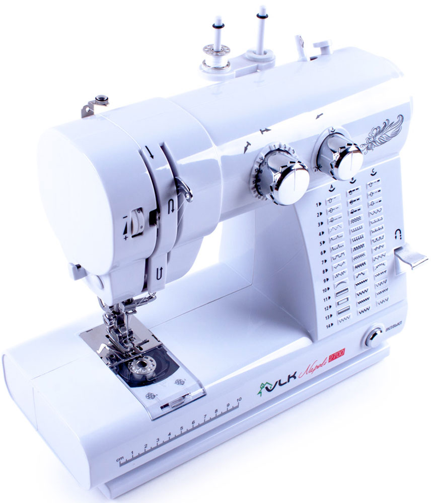 VLK Napoli 2700 швейная машинаVLK Napoli 2700 VLK Napoli 2700 швейная машинаVLK Napoli 2700Швейная машина VLK Napoli 2700 относится к электромеханическому типу с горизонтальным челноком. Вы можете работать с тканями любой толщины и различных видов. Одним из важных достоинств модели является наличие 42 программ шитья, которые помогут справиться с рукоделием даже неопытному человеку. Машинка в полуавтоматическом режиме сделает петли на одежде, способна шить в нескольких направлениях, что значительно расширяет ее возможности. Встроенная подсветка позволит работать с прибором даже в темное время суток.
