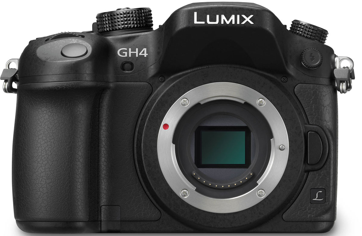 Panasonic Lumix DMC-GH4 Body, Black цифровая фотокамераDMC-GH4EE-K Panasonic Lumix DMC-GH4 Body, Black цифровая фотокамераDMC-GH4EE-KPanasonic Lumix DMC-GH4 - продвинутая цифровая беззеркальная фотокамера. Четырехъядерный процессор обработки изображений Venus Engine обеспечивает скоростную обработку сигнала. Сочетание нового Digital Live Mos сенсора и процессора Venus Engine значительно улучшает чувствительность (макс. 25 600 единиц ISO), эффективность передачи градации тонов, разрешение и цветопередачу, благодаря чему качество изображения становится еще выше. В результате, изображение максимально естественно, а это именно то, на что ориентирована продукция Lumix. Новая гибридная фото/видео камера DMC-GH4 обеспечивает профессиональное качество съемки и соответствует стандартам записи видео с разрешением 4 К (формат Cinema 4К: 4 096 х 2 160 / 24 кадра в секунду и формат QFHD 4К: 3 840 х 2 160 / до 30 кадров в секунду) в форматах MOV и МР4. Новинка позволяет снимать Full НО -видео с ультравысоким битрейтом 200 Мбит/с (ALL-lntra) или 100 Мбит/с (IPB) без ограничения времени записи1 2. Кроме...