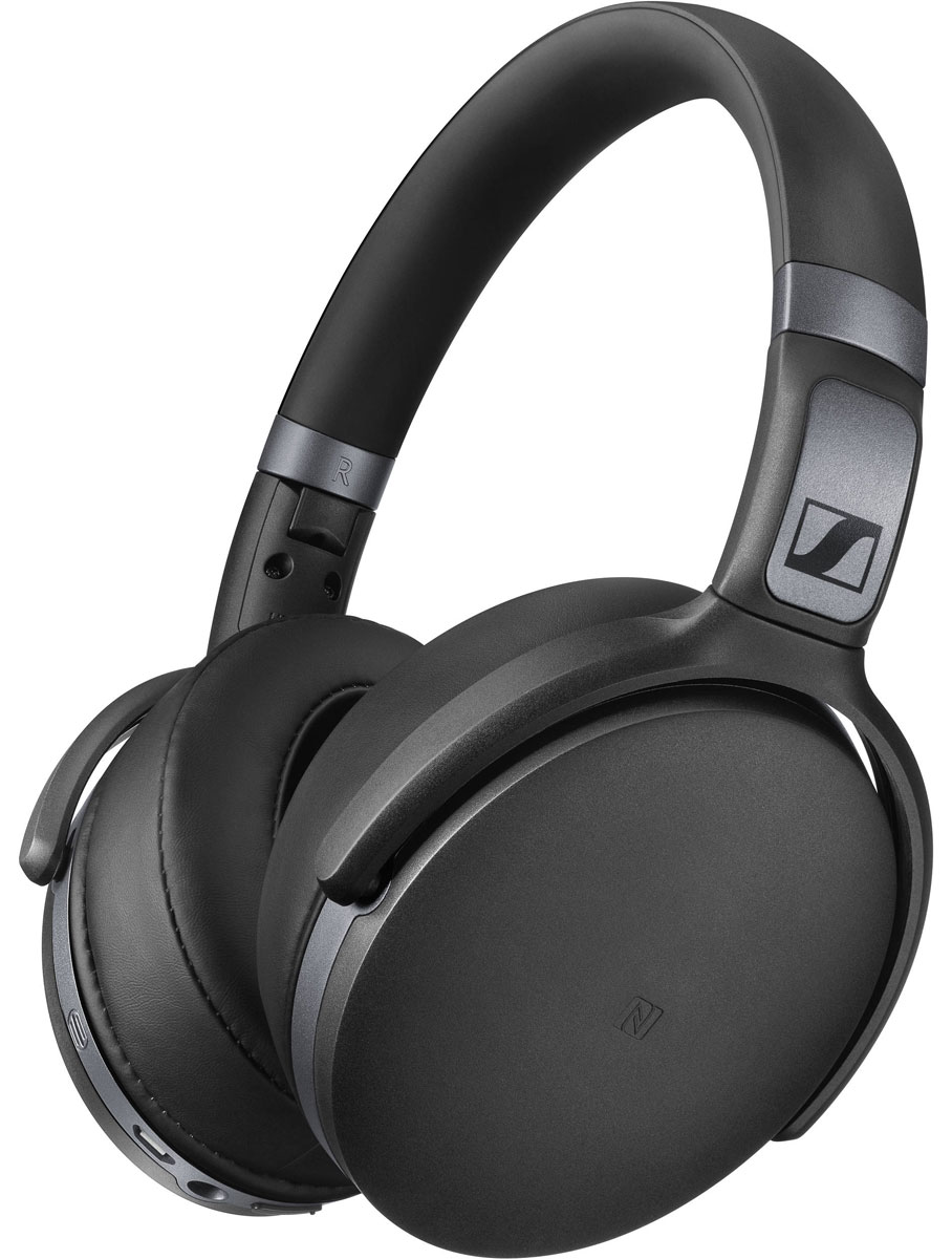 Sennheiser HD 4.40 BT, Black наушники506782 Sennheiser HD 4.40 BT, Black наушники506782Беспроводные Bluetooth наушники Sennheiser HD 4.40 BT гарантируют невероятное удовольствие от прослушивания как дома, так и в движении, благодаря качественному звуку, активной системе шумоподавления NoiseGardTM, большим мягким амбушюрам, прочной складной конструкции и длительному времени автономной работы. Закрытые наушники специально спроектированы для использования с мобильными устройствами и являются идеальным компаньоном для прослушивания аудио контента на ходу. Оценить легендарное качество звука помогут 32 мм преобразователи Sennheiser. В наушниках HD 4.40 BT передовые технологии беспроводной связи: версия Bluetooth 4.0, кодек aptX, функция NFC. Удобные органы управления аудио контентом и микрофон для телефонных разговоров размешены на правой чашке наушников. Эргономичные охватывающие амбушюры обеспечивают непревзойдённый комфорт даже при длительном использовании. Одного заряда аккумулятора хватает на 25 часов беспрерывной работы. Наушники также...