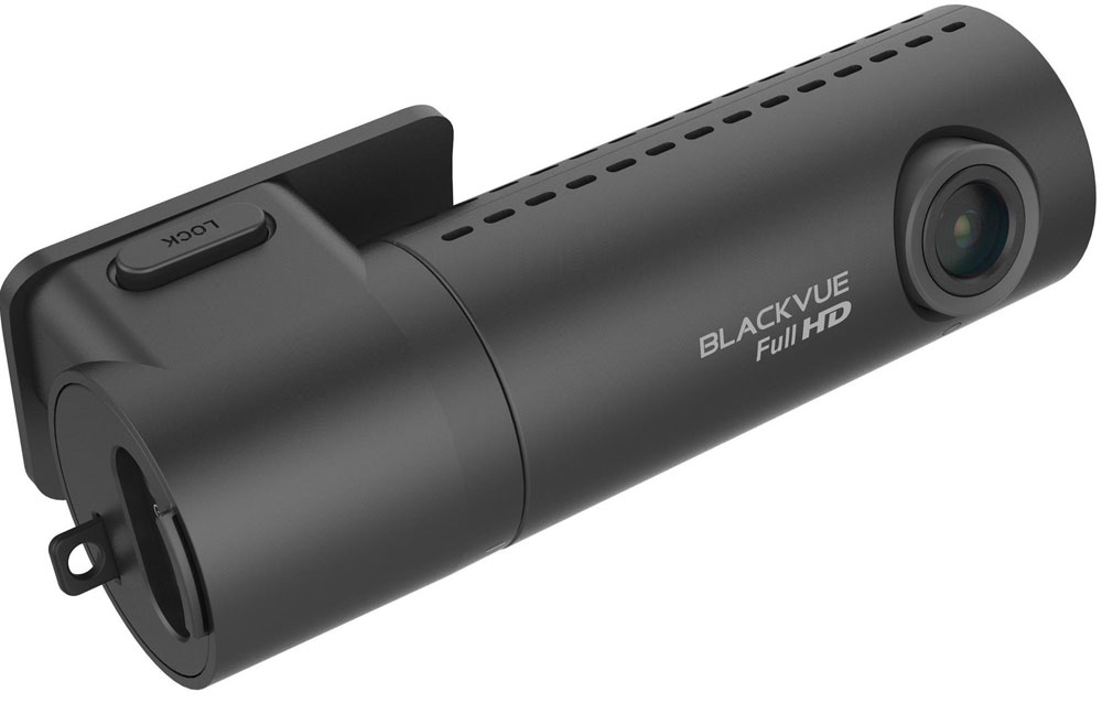 BlackVue DR450-1CH, Black видеорегистраторDR450-1CH BlackVue DR450-1CH, Black видеорегистраторDR450-1CHНадежный и простой видеорегистратор Blackvue DR450-1CH с качественной съемкой Full HD и возможностью подключения GPS. Безупречное качество Full HD видео. Ни одна деталь не ускользнет от объектива BlackVue DR450-1. Качество съемки приятно вас удивит и даст гарантию безопасности на дороге в любых условиях видимости. В программе BlackVue практично организован просмотр и экспорт видеороликов. Сегменты на шкале времени окрашены в разные цвета в зависимости от режима работы в момент записи. Регистратор BlackVue будет держать вас в курсе событий, происходивших около припаркованного автомобиля. Съёмка в режиме парковки активируется автоматически через 10 минут после прекращения движения или принудительно по вашему желанию. BlackVue – инновационная разработка южнокорейского научно-исследовательского центра R&D Center. Идеальное качество сборки и технологичность позволили BlackVue стать лидером по продажам в Южной Корее, Великобритании и ряде...