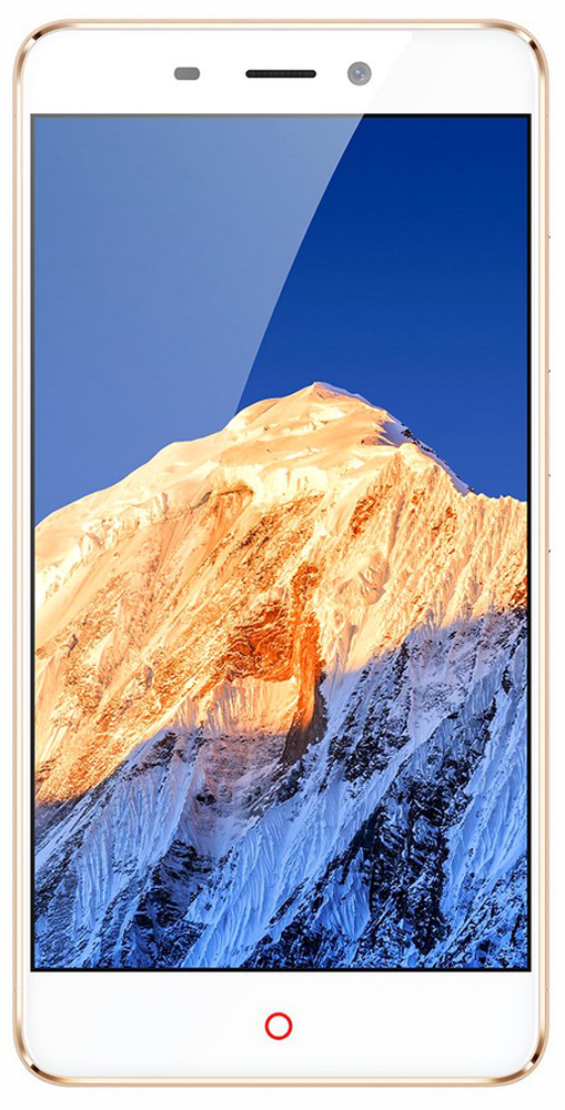 ZTE Nubia N1, GoldNX541J.3GB.GD ZTE Nubia N1, GoldNX541J.3GB.GDZTE Nubia N1 в корпусе из авиационного алюминия с традиционными пластиковыми вставками сверху и снизу. Два цветовых варианта, золотистый и черный, каждый из которых разбавляет контрастный красный ободок камеры и кнопка-индикатор под дисплеем. За производительность отвечает MediaTek Helio P10, работающий в паре с 3 ГБ ОЗУ. Встроенной памяти — 64 ГБ с возможностью расширения картами microSD объемом до 128 ГБ. Диагональ дисплея составила 5,5 при разрешении 1920х1080 пикселей. Две камеры 13-Мп, основная с фазовым автофокусом, LED-вспышкой, фронтальная оснащена продвинутой системой адаптации к условиям низкого освещения. Телефон сертифицирован EAC и имеет русифицированный интерфейс меню и Руководство пользователя.