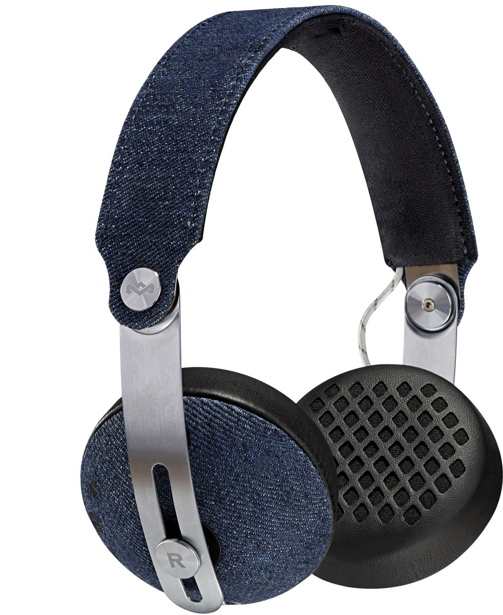 House of Marley Rise BT, Denim беспроводные наушникиJH111-DN House of Marley Rise BT, Denim беспроводные наушникиJH111-DNНаушники выполнены в культовом стиле, отдавая дань уважения истокам бренда, но в современном дизайне. Несколько цветовых решений, исключительное удобство, высокое качество звука и уникальный дизайн позволяют самовыражаться и наслаждаться музыкой. Сверхмягкие кожаные амбюшуры и тканевое оголовье обеспечивают максимальный комфорт. Наушники имеют складную конструкцию легко помещаются в стильный чехол. Время работы этих беспроводных наушников без подзарядки 12 ч.
