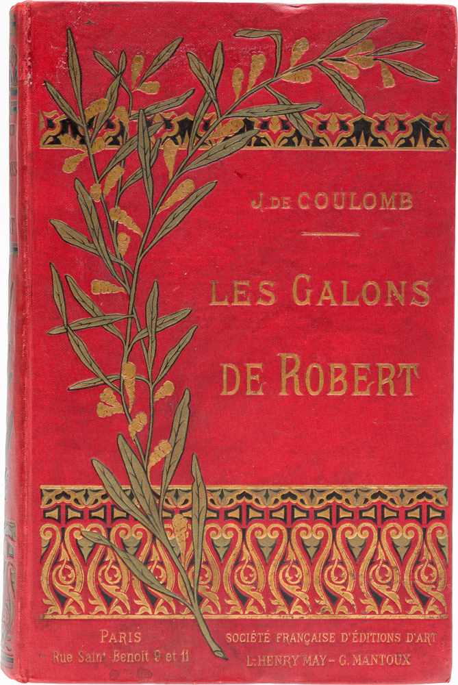 Les Galons de Robert620_желтый, синий Les Galons de Robert620_желтый, синийПрижизненное издание. Париж, начало XX века. Издательство Societe francaise deditions dart. Иллюстрированное издание с рисунками Eugene Chaperon. Типографский переплет с золотым тиснением. Сохранность хорошая. Вниманию читателей предлагается иллюстрированный роман для детей популярной французской писательницы конца XIX - первой половины XX века Жанн де Кулом Les galons de Robert. Издание на французском языке. Не подлежит вывозу за пределы Российской Федерации.