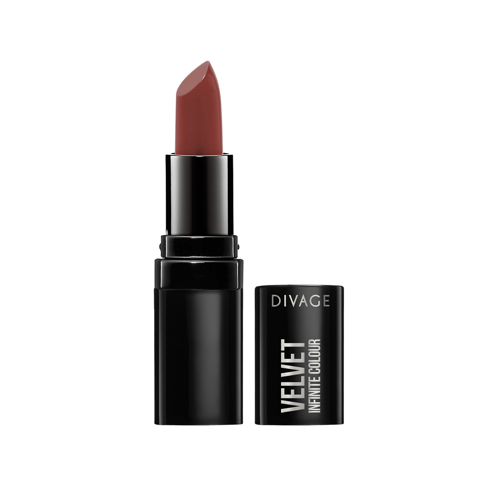 Divage Губная Помада velvet - Тон № 1128420_красный Divage Губная Помада velvet - Тон № 1128420_красныйПомада для губ из коллекции VELVET подарит вашим губам глубокий насыщенный роскошный цвет с матовым эффектом. Масло жожоба и витамин Е, входящие в состав помады, увлажняют губы и позволяют ей ложиться идеально ровно, а уникальная рецептура с ухаживающим комплексом делает твои губы мягкими и привлекательными. Коллекция включает 14 оттенков на любой случай жизни!