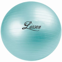Мяч гимнастический Larsen / Alonsa , 55 см. RG-1233081 Мяч гимнастический Larsen / Alonsa , 55 см. RG-1233081Гимнастический мяч - это отличное средство для спортивной и лечебной гимнастики. Он помогает развивать и укреплять мышцы спины, живота, ног, рук, формирует правильную осанку у детей, и корректирует ее у взрослых. А также помогает снять напряжение и улучшает координацию. Характеристики: Диаметр мяча: 55 см. Материал: силикон. Производитель: Китай. Артикул: RG-1. Мяч поставляется в сдутом виде. Насос в комплект не входит.