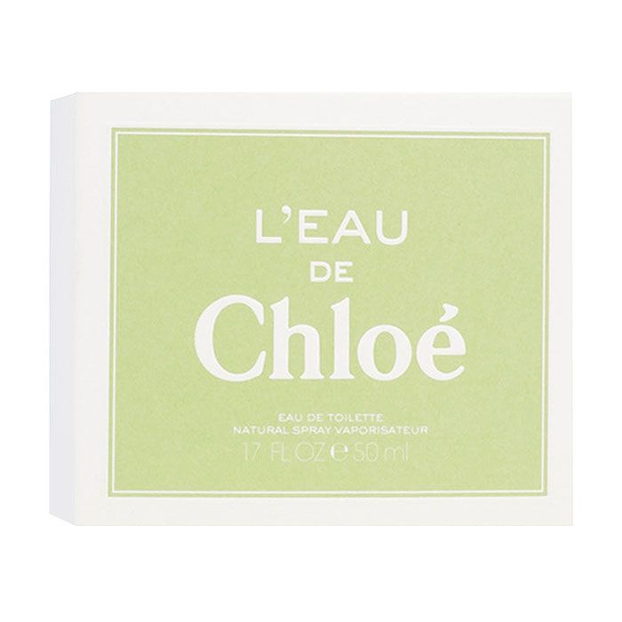 Chloe Туалетная вода Leau De Chloe, 50 мл1301210 Chloe Туалетная вода Leau De Chloe, 50 мл1301210L`EAU DE CHLOE на двадцать процентов состоит из натурального сока розы и ее лепестков, что придает аромату особенное ощущение свежести. Ноты сердца свежие как весна и удивительно стойкие. Светлая, как роса, шипровая роза кажется наполненной чистым кислородом. Тонкая гармония цитрусовых напоминает о соблазнительном, прохладном летнем лимонаде. Энергичная и изящная, воздушная и эфемерная роза оставляет на коже свое тонкое присутствие. Постепенно проявляются пачули, создавая ощущение роскоши и безупречности, делая аромат еще более желанным.Верхняя нота: Грейпфрут, Цитрон, Персик, Бергамот и Альдегиды.Средняя нота: Роза, Розовая вода, Фиалка, Белая фрезия, Жасмин, Ландыш, Магнолия и Пион.Шлейф: Пачули, Белый кедр, Амбра, Лабданум, Дубовый мох .Особенностью аромата становится натуральный сок розы и ее лепестков, что придает L`EAU DE CHLOE особенное ощущение свежести.Дневной и вечерний аромат