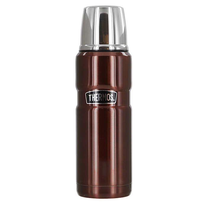 Термос компактный Thermos King, цвет: медный, 470 мл839060 Термос компактный Thermos King, цвет: медный, 470 мл839060Компактный термос для напитков Thermos King медного цвета будет незаменим во время путешествий, поездок на пикник или на дачу. Особенности термоса Thermos King: внешние и внутренние стенки термоса выполнены из высококачественной нержавеющей стали, устойчивой к разрушению; корпус изделия остается холодным при наполнении горячим, не образуется конденсат при наполнении холодным; термос оснащен вакуумной технологией Thermax: сохраняет тепло 12 часов, холод 24 часа; термос укомплектован вакуумной изолированной чашкой из нержавеющей стали; компактный дизайн и легкий вес для удобной переноски. Подарочная серия King создана по технологии производства глубокого вакуума TherMax и отвечает всем современным требованиям настоящего термоса. Термосы этой серии носят преимущественно мужской характер. Они послужат достойным дополнением любого поздравления. Стиль, заданный самим названием серии King, подчеркивается благородством...