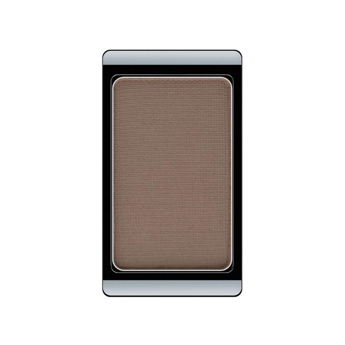 Artdeco Тени для бровей Eye Brow Powder, тон №5, 0,8 г282.5 Artdeco Тени для бровей Eye Brow Powder, тон №5, 0,8 г282.5Тени для бровей Artdeco Eye Brow Powder обладают уникальной мелкодисперсной текстурой позволяющей бровям выглядеть безупречно и естественно одновременно! Формула средства делает его устойчивым, что особенно оценят обладательницы кожи, склонной к жирности. Отлично подходит для коррекции татуажа бровей. Попробуйте использовать их так же как матовые тени для век. Характеристики: Вес: 0,8 г. Тон: №5. Производитель: Германия. Артикул: 282.5. Товар сертифицирован.