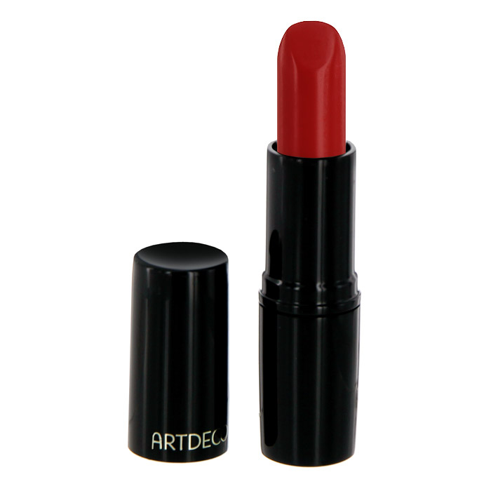 Artdeco Помада для губ увлажняющая Perfect Color, тон №03, 4 г13.03 Artdeco Помада для губ увлажняющая Perfect Color, тон №03, 4 г13.03Увлажняющая помада Artdeco Perfect Color создает совершенный цвет на ваших губах. Текстура нежнейшего крема дарит несказанное удовольствие и комфорт! Помада обладает стойкостью и содержит специальные пигменты для более ровного нанесения. Ее так легко нанести, что зеркало не обязательно, это изумительный микс помады и блеска! Элегантный дизайн делает продукт изысканным. Товар сертифицирован.