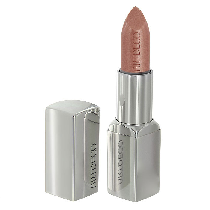 Artdeco Помада для губ, придающая объем High Performance, тон №457, 4 г12.457 Artdeco Помада для губ, придающая объем High Performance, тон №457, 4 г12.457Роскошная помада Artdeco High Performance в футляре элегантного дизайна. Роскошная текстура насытит губы объемом, благодаря специальному запатентованному компоненту Макси лип, и придаст вашим губам непревзойденную женственность и чувственность! Специальная формула смягчает губы с помощью пантенола и витамина Е. Наивысшая концентрация олигопептидов клетка за клеткой обновляет кожу ваших губ, они готовы к новым улыбкам и поцелуям… Помада представлена множеством соблазнительных сияющих и голографических оттенков. Характеристики: Вес: 4 г. Тон: №457. Производитель: Германия. Артикул: 12.457. Товар сертифицирован.