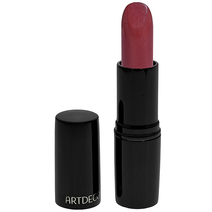 Artdeco Помада для губ увлажняющая Perfect Color, тон №24, 4 г13.24 Artdeco Помада для губ увлажняющая Perfect Color, тон №24, 4 г13.24Увлажняющая помада Artdeco Perfect Color создает совершенный цвет на ваших губах. Текстура нежнейшего крема дарит несказанное удовольствие и комфорт! Помада обладает стойкостью и содержит специальные пигменты для более ровного нанесения. Ее так легко нанести, что зеркало не обязательно, это изумительный микс помады и блеска! Элегантный дизайн делает продукт изысканным. Товар сертифицирован.