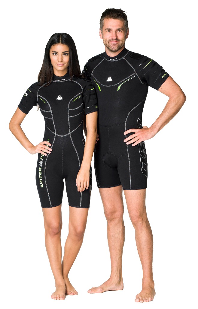 Гидрокостюм Waterproof Shorty W30 женский (M)332515-2800 Гидрокостюм Waterproof Shorty W30 женский (M)332515-2800Этот стильный короткий костюм - производная от полного гидрокостюма W30. Эластичный материал и тянущиеся плоские швы обеспечивают максимально возможную свободу движений - то что нужно любителям водных видов спорта. Накладки на плечах не скользят и защищают материал костюма от истирания. Молния с бегунком из нержавеющей стали. Нескользящее покрытие сзади. Крой учитывает особенности женской фигуры.