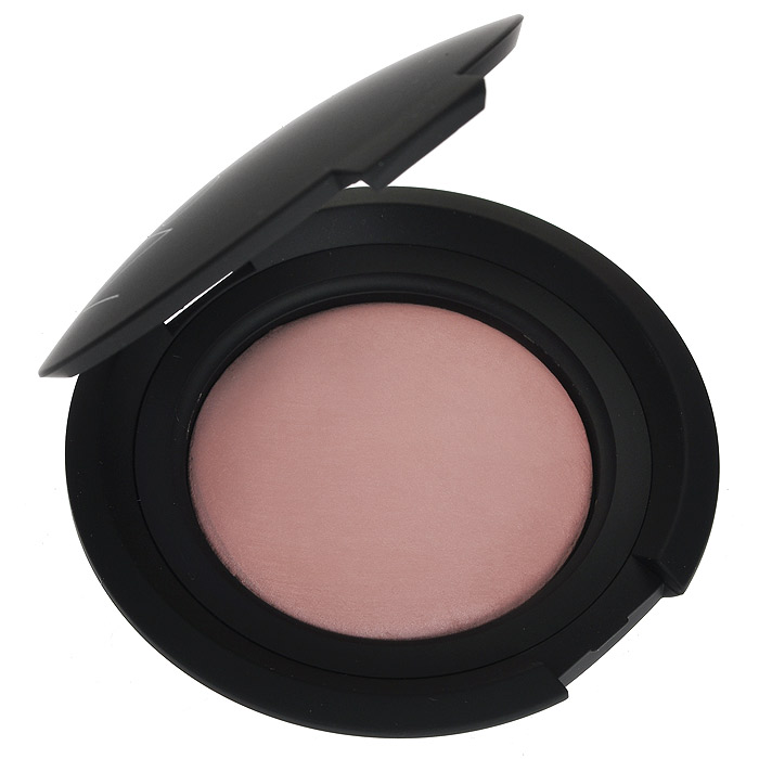 NoUBA Румяна компактные Blush on Bubble, матовые, тон №55, 6 г1092018 NoUBA Румяна компактные Blush on Bubble, матовые, тон №55, 6 г1092018Компактные румяна Nouba Blush on Bubble - совершенная мелкодисперсная текстура, которая позволяет легко наносить и растушевывать.Румяна изготовлены по технологии выпекания, что делает их необыкновенно стойкими и экономичными в использовании. Содержат масло жожоба, витамин Е, нейлон 12, SPF-фильтры. Характеристики:Вес: 6 г. Тон: №55. Производитель: Италия. Артикул: N22755. Товар сертифицирован.