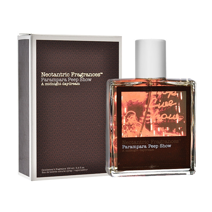 Neotantric Fragrances Парфюмерная вода Parampara Peep Show, мужская, 100 мл002722 Neotantric Fragrances Парфюмерная вода Parampara Peep Show, мужская, 100 мл002722Дневные мечты о ночной жизни воплощаются в смелой феерии Parampara Peep Show - аромата фантазий и откровений! Благодаря ему вы словно оказываетесь в лабиринте маленьких пустых улочек большого города, подсвеченных неоновыми огнями, призывно горящими за стеклами стрип-клубов. Знаменитое пип-шоу или эротическое шоу за стеклом послужило вдохновением для создания композиции. Приближая время полуночи, Parampara Peep Show визуализирует эротические фантазии, рисуя образы соблазнительных танцовщиц, исполняющих свой красивый и откровенный танец только для вас. Parampara Peep Show - ты когда-нибудь видел что-то подобное?! Эта удивительная композиция, пробуждающая сексуальные видения и фантазии, разработана известным парфюмером Christian Vermorel. Как и прежде, флакон украшен дерзкими, провокационными фотоснимками с элементами эротики.Классификация аромата: древесный, пряный. Пирамида аромата:Верхние ноты: апельсин, амбра, ваниль, бергамот, анис, ананас.Ноты сердца: мускус, грейпфрут, кедр, ландыш, кожа, лимон, мандарин. Ноты шлейфа: тмин, розмарин, яблоко, эвкалипт.Ключевые словаПровокационный, чувственный, смелый! Характеристики:Объем: 100 мл.Производитель: Швеция.Самый популярный вид парфюмерной продукции на сегодняшний день - парфюмерная вода. Это объясняется оптимальным балансом цены и качества - с одной стороны, достаточно высокая концентрация экстракта (10-20% при 90% спирте), с другой - более доступная, по сравнению с духами, цена. У многих фирм парфюмерная вода - самый высокий по концентрации экстракта вид товара, т.к. далеко не все производители считают нужным (или возможным) выпускать свои ароматы в виде духов. Как правило, парфюмерная вода всегда в спрее-пульверизаторе, что удобно для использования и транспортировки. Так что если духи по какой-либо причине приобрести нельзя, парфюмерная вода, безусловно, - самая лучшая им замена.Товар сертифицирован.