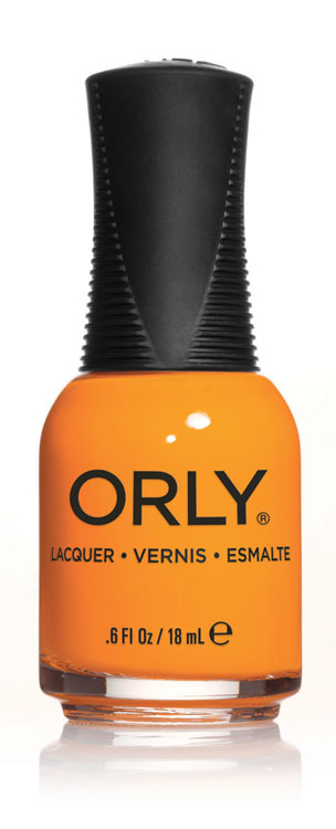 Orly Лак для ногтей Baked, тон: № 497 Tropical Pop, 18 мл1301207 Orly Лак для ногтей Baked, тон: № 497 Tropical Pop, 18 мл1301207Элегантные, манящие, изысканные, чарующие - именно такие цвета составляют базовую коллекцию лаков для ногтей Orly. Широкий спектр тонов разнообразных оттенков позволяет удовлетворить самые изысканные вкусы и менять цвет ногтей хоть два раза в день. Вы можете выбрать какой угодно вариант гардероба - палитра лаков Orly позволит подобрать оттенок на любой случай и для любого настроения. Плюс ко всему приятно осознавать, что Ваши ногти покрыты лаком фирмы, пользующейся репутацией одной из лучших среди специалистов ногтевого сервиса и на протяжении тридцати лет занимающейся разработкой и производством средств по уходу за натуральными ногтями. При этом останавливаться на достигнутом в Orly не собираются. Знаменитая корпорация Orly славится по всему миру не только легендарными покрытиями для натуральных ногтей и уникальными тематическими коллекциями лаков, но и своими новаторскими разработками. Этим летом эксперты корпорации совершили очередной прорыв в nail-индустрии - представили общественности новую неподражаемую летнюю коллекцию лаков под названием Baked. Baked - необычная коллекция, аналогов которой нет в мире. Она уникальна тем, что пигменты (слюда и минералы), входящие в состав лаков, подверглись специальной термической обработке. Благодаря такой химической реакции, во-первых, лак идеально ложится на ногти, а во-вторых, эксперты-технологи Orly смогли достичь максимально яркого и насыщенного цвета. Кроме этого, лаки из новой летней коллекции Baked содержат витамины А, Е и B5, которые питают, витаминизируют и защищают ногти.Способ применения: нанести 1-2 слоя лака поверх базового покрытия. Завершить маникюр с помощью верхнего покрытия и сушки. Характеристики:Объем: 18 мл. Тон: №497 (Tropical Pop). Производитель: США. Товар сертифицирован.Состав: бутилацетат, этилацетат, изопропил, нитроцеллюлоза, триметил ангидрид сополимер, трифенилфосфат, триметилпентанил диизобутират, стеаралкониум бентонит, этилтосиламид, тосиламид-эпоксидная смола, ацетоизобутират сахарозы, стеаралкониум гекторит, этокрилен, бензофенон-1, лимонная кислота, ацетил трибутил цитрат, N-бутиловый спирт, диметикон, пропилацетат, акриловый сополимер, поливинил бутирал, триметилсиликат, полиэтилен терефталат, алюмокальциевый боросиликат, кварц, пигменты.Могут содержаться: слюда, оксихлорид висмута, диоксид титана, черный железооксидный краситель, красный железооксидный краситель.