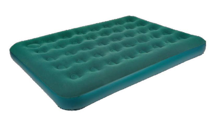 Кровать надувная RELAX DOUBLE с ножным насосом, 191 х 137 х 22 смJL026087-1N цвет зеленый Кровать надувная RELAX DOUBLE с ножным насосом, 191 х 137 х 22 смJL026087-1N цвет зеленыйНадувная кровать AIR BED DOUBLE со встроенным ножным насосом. - Размер кровати: 191 х 137 х 22 см. - Высота 22 см. - Время надувания 5 минут. - Встроенный ножной насос. - Водостойкое велюровое покрытие не позволяет белью соскальзывать. - Самоклеящаяся заплатка в комплекте. Артикул: JL026087-1N. Материал: ПВХ. Упаковка: картон. Размер упаковки, см: 41 х 32,5 х 10 см. Вес: 3,3 кг. Комфорт, независимость от электричества и компактность делают надувные кровати RELAX отличным выбором для путешествия, кемпинга и домашнего использования. Характеристики: Упаковка: коробка. Размер упаковки: 41 х 32,5 х 10 см. Размер кровати: 191 х 137 х 22 см. Цвет: зеленый. Материал: высококачественный винил с велюровым покрытием. Встроенный ножной насос. Вес:3,3 кг. Артикул: JL026087-1N.
