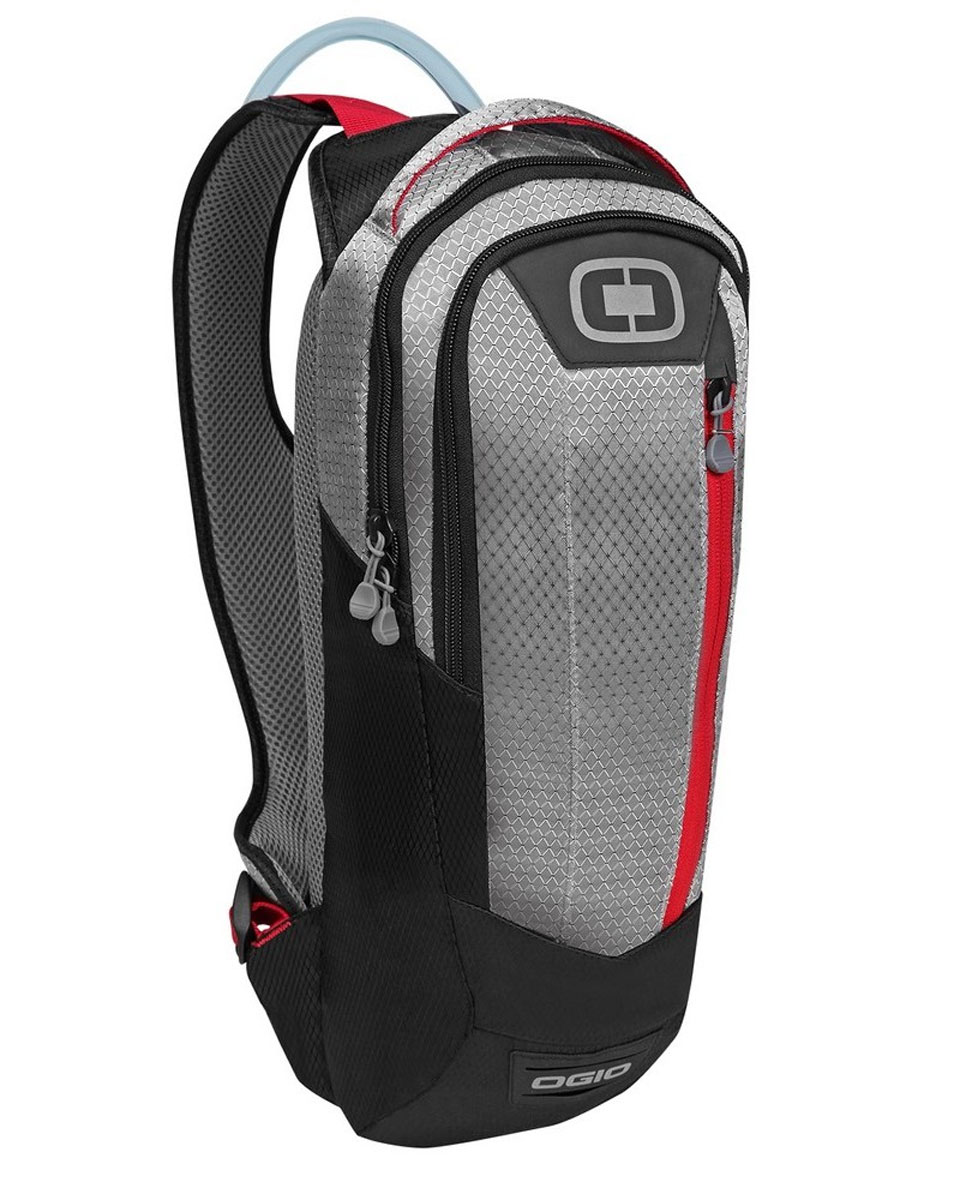Рюкзак спортивный OGIO Atlas 100, цвет: серый. 122006.132TA4042 Рюкзак спортивный OGIO Atlas 100, цвет: серый. 122006.132TA4042Рюкзак OGIO Atlas 100 разработан для ярких и модных людей! Он позволит вам взять с собой все необходимое.Особенности:Эргономичный наплечный ремень из сетки с регулируемым нагрудным ремнем и системой направления трубок.Характеристика WebTECH надежно защищает стенки трубок от избыточного образования пленки и обеспечивает хорошее поступление жидкости.Светоотражающая отделка обеспечивает заметность водителя в условиях плохой видимостиЕмкость объемом 3 л, изготовленная из полиуретановой пленки, не содержащей БФА, и защищенной по специальной технологии Microban.Материал: полиэстер Оксфорд 600D, рипстоп даймонд 300D, полиэстер, нейлон 420D.