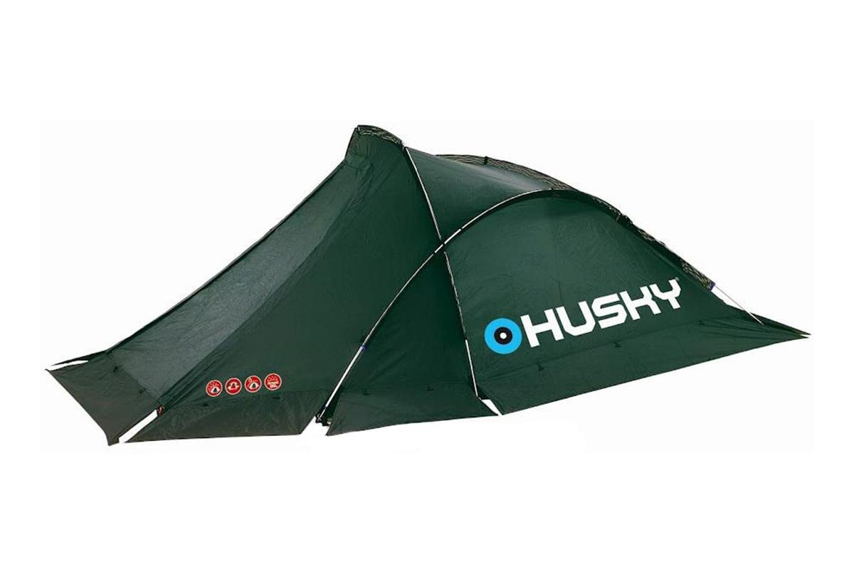Палатка Husky Flame 2 GreenУТ-000048422 Палатка Husky Flame 2 GreenУТ-000048422Самая маленькая палатка в экстремальной серии Husky. Многократно протестированная в экспедициях палатка Flame - идеальный выбор для скалолазания, лыжного спорта и велотуризма. Основные характеристики: Количество мест: 2. Высота: 110 см. Общая длина: 295 см. Общая ширина: 145 см. Спальная комната: 225 см х 140 см. Количество входов: 1 шт. Дуги: Duralum, 3 шт. Материал тента: Polyester Ripstop 210T 6000mm. Материал дна: Polyester 190Т 10000mm. Материал внутренней палатки: Nylon 190T. Упаковочные габариты: 45 см х 15 см. Цвет: зеленый. Страна: Чехия.
